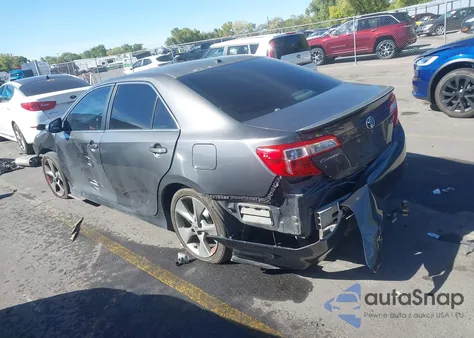 2012 Toyota Camry Se V6 z USA, uszkodzony, nr VIN 4T1BK1FK6CU013488